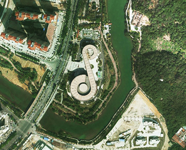 Orthophotos are remote sensing images with orthographic projection properties.